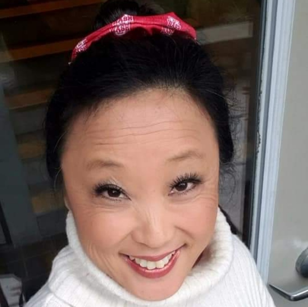 Meet your Posher, Joy